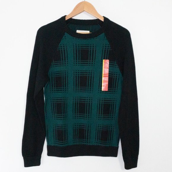 ✨3/$25✨NWT Mossimo Supply Co. Black/Green Sweater - S - Picture 1 of 5